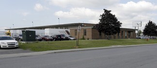 Montréal, QC undefined - 700 Montée de Liesse Montréal, QC undefined - 700 Montée de Liesse