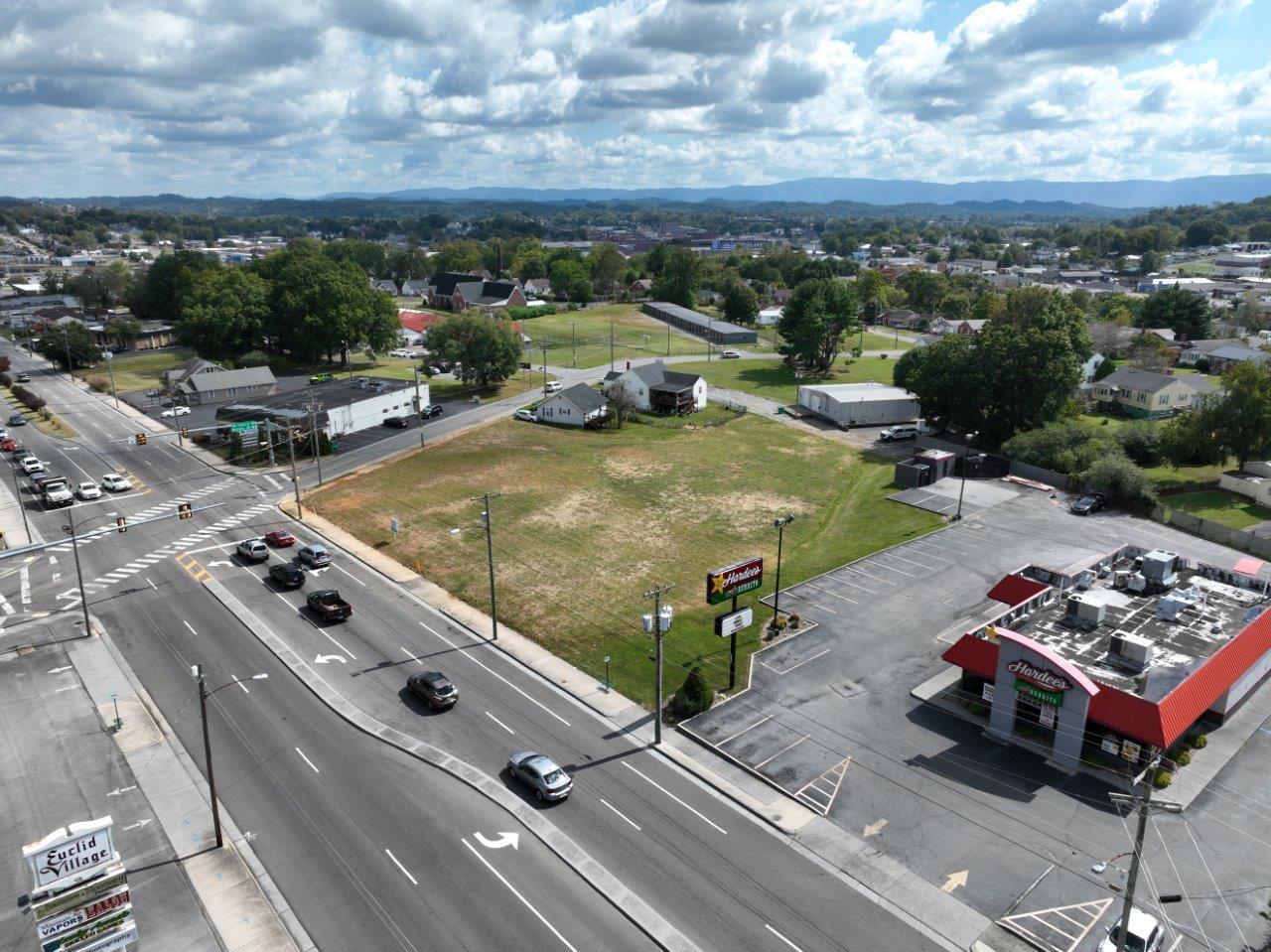 1800 Euclid Avenue Ave, Bristol, VA for Sale