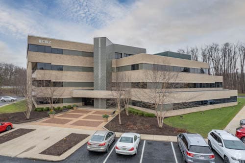 4040 Embassy Pky, Akron, OH for Rent