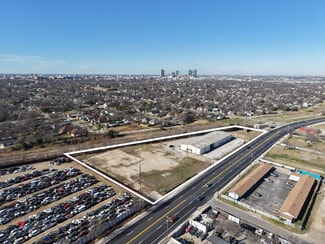 Fort Worth, TX Commercial Land - 2100 - 2200 S. Riverside Dr.