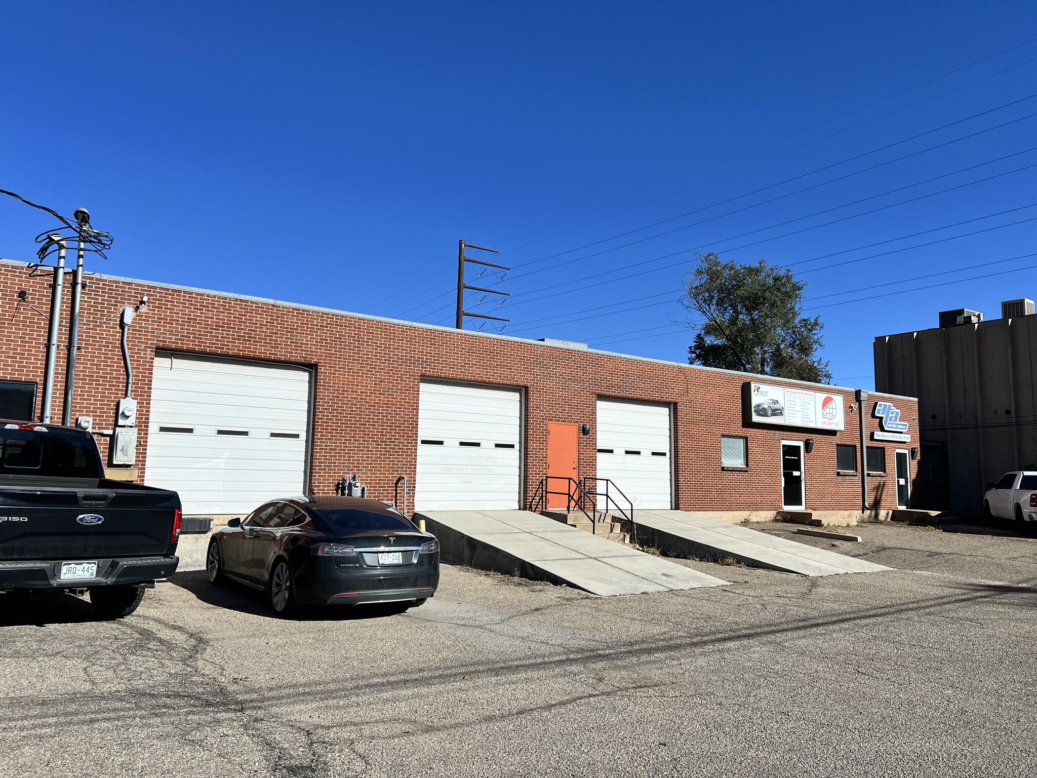 2105 W 10th Ave, Denver, CO for Rent