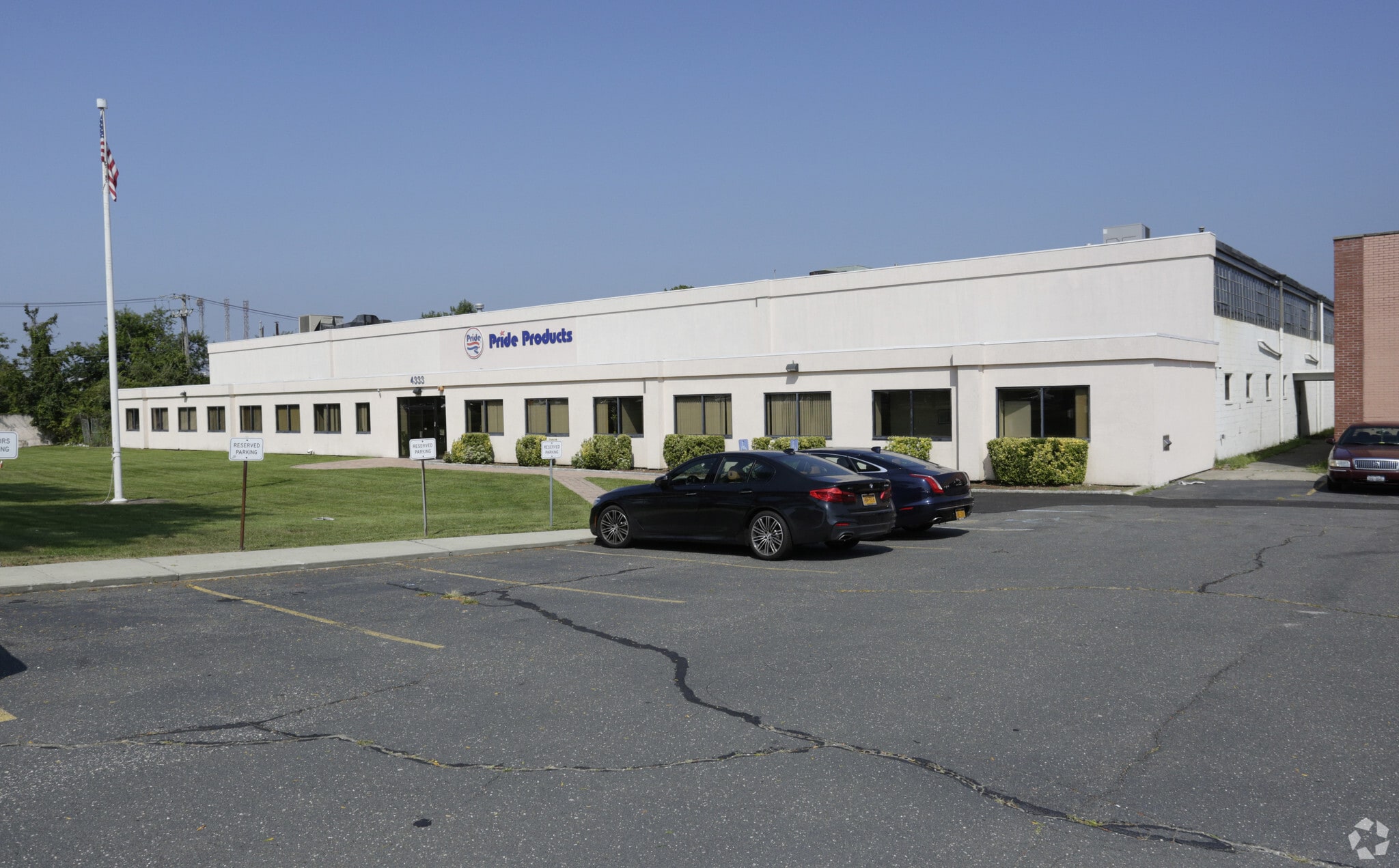 4333 Veterans Memorial Hwy, Holbrook, NY for Rent