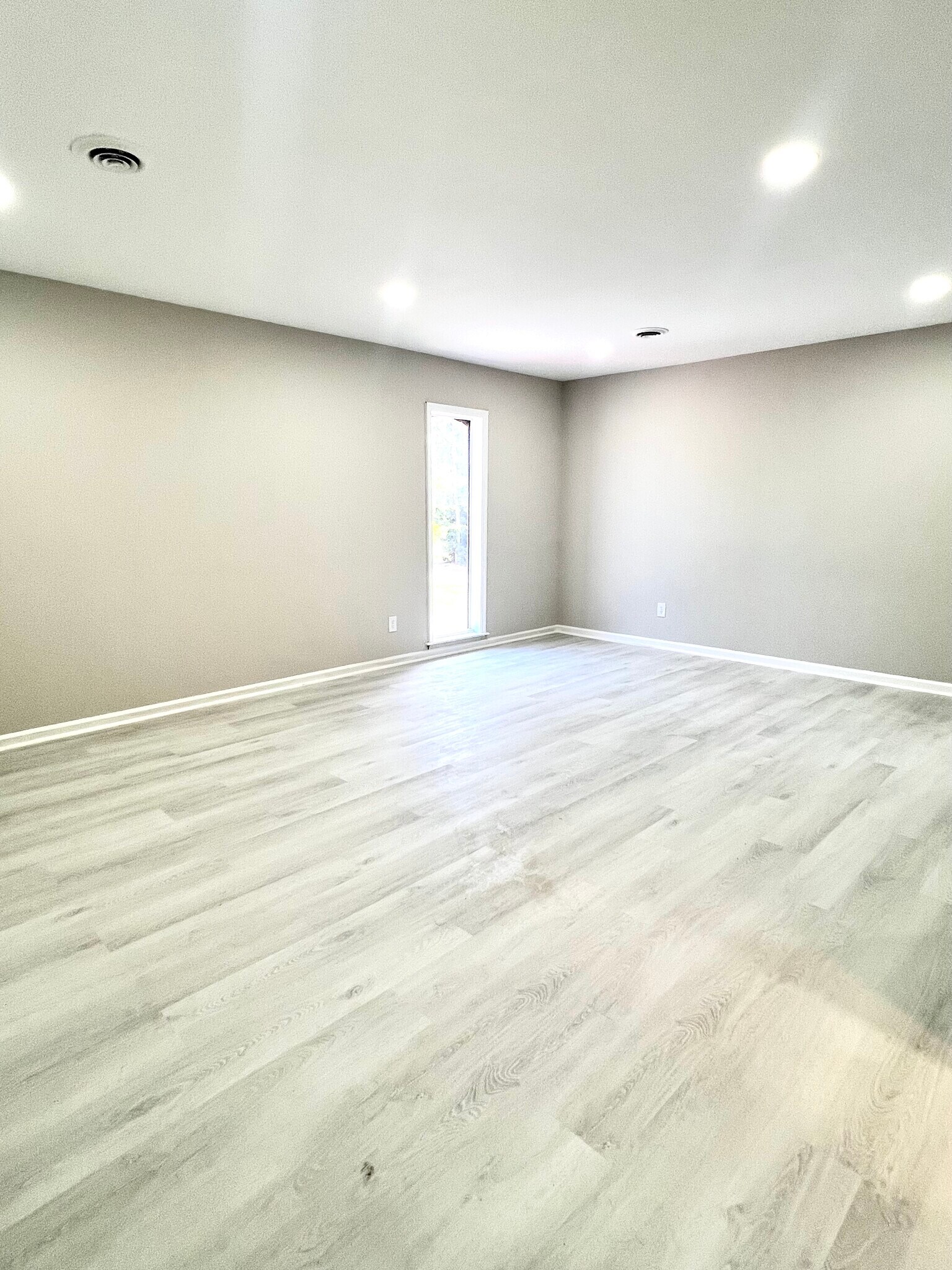 1323 Platt Springs Rd, West Columbia, SC for Rent