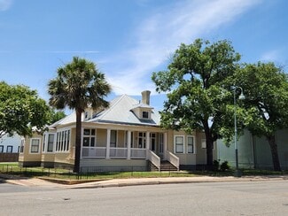 San Antonio, TX Office/Residential - 1249 S Saint Marys St