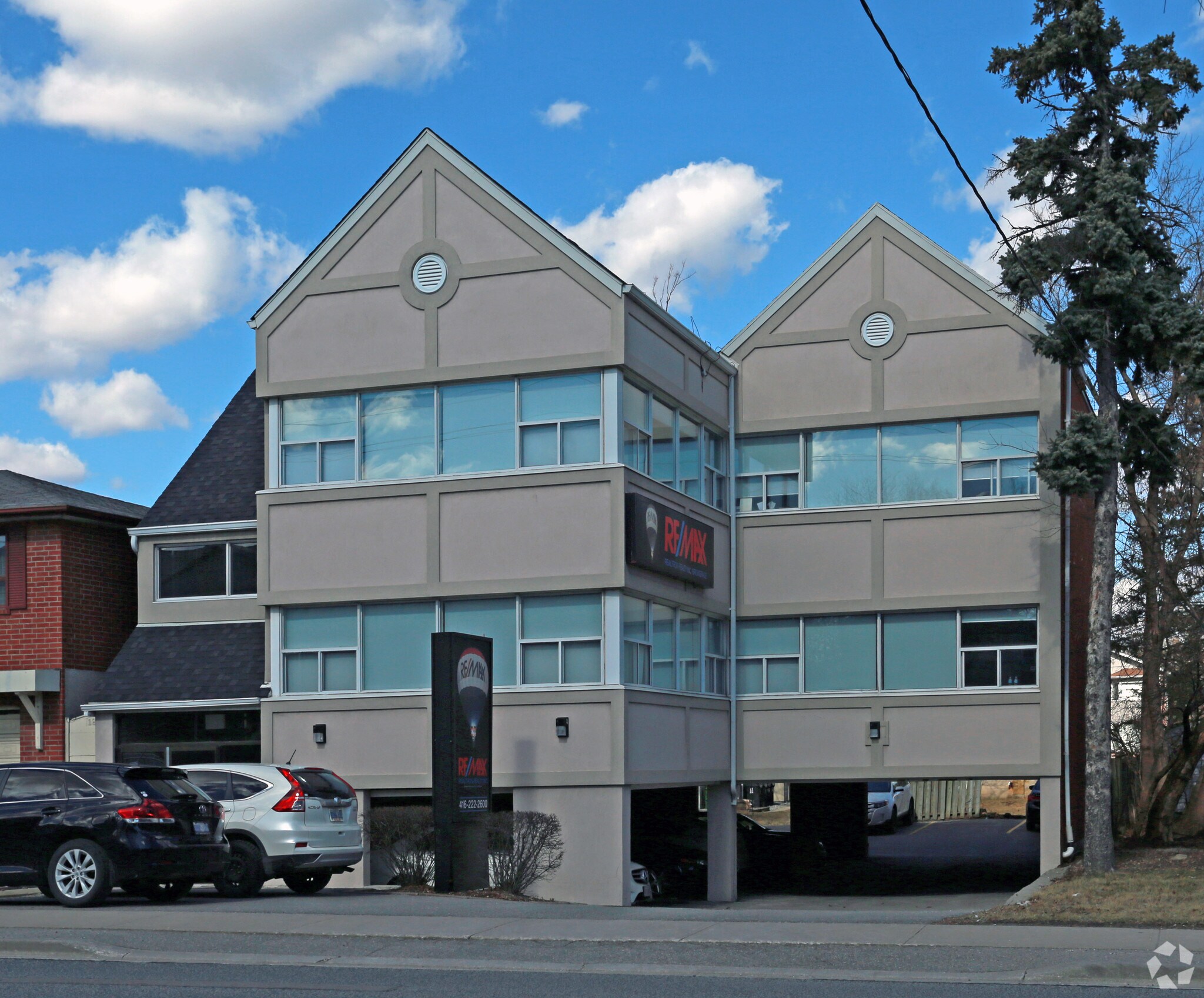 182 Sheppard Ave W, Toronto, ON for Rent