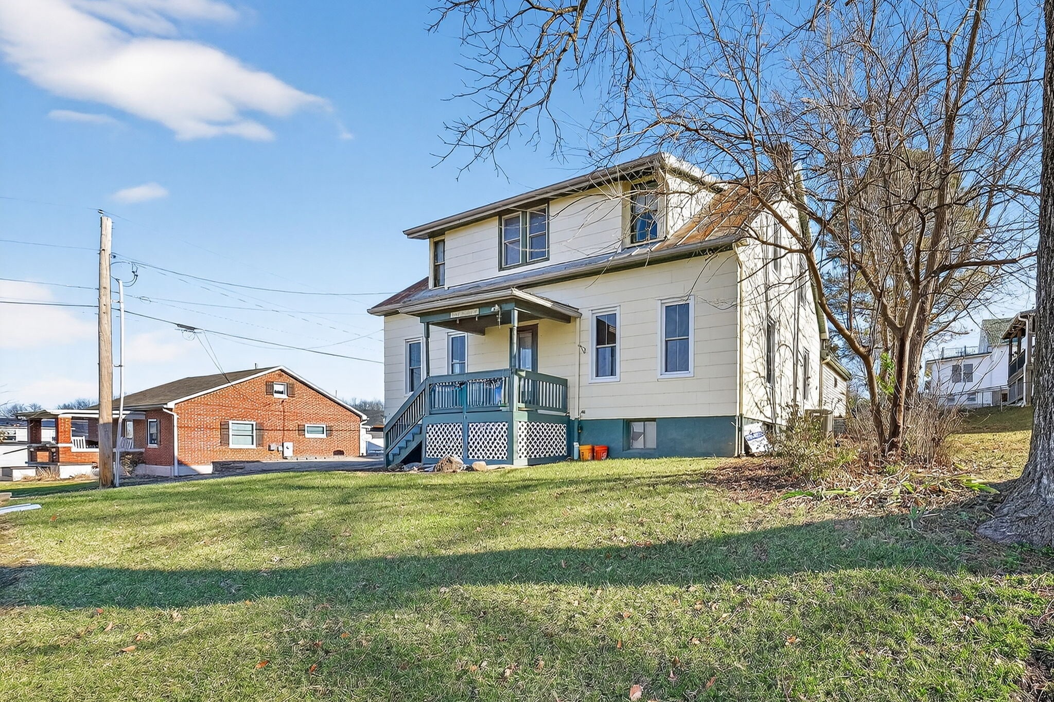 1011 Market St, Hermann, MO for Sale