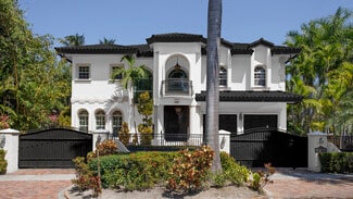 Miami Beach, FL Residential Income - 4501 N Bay Rd