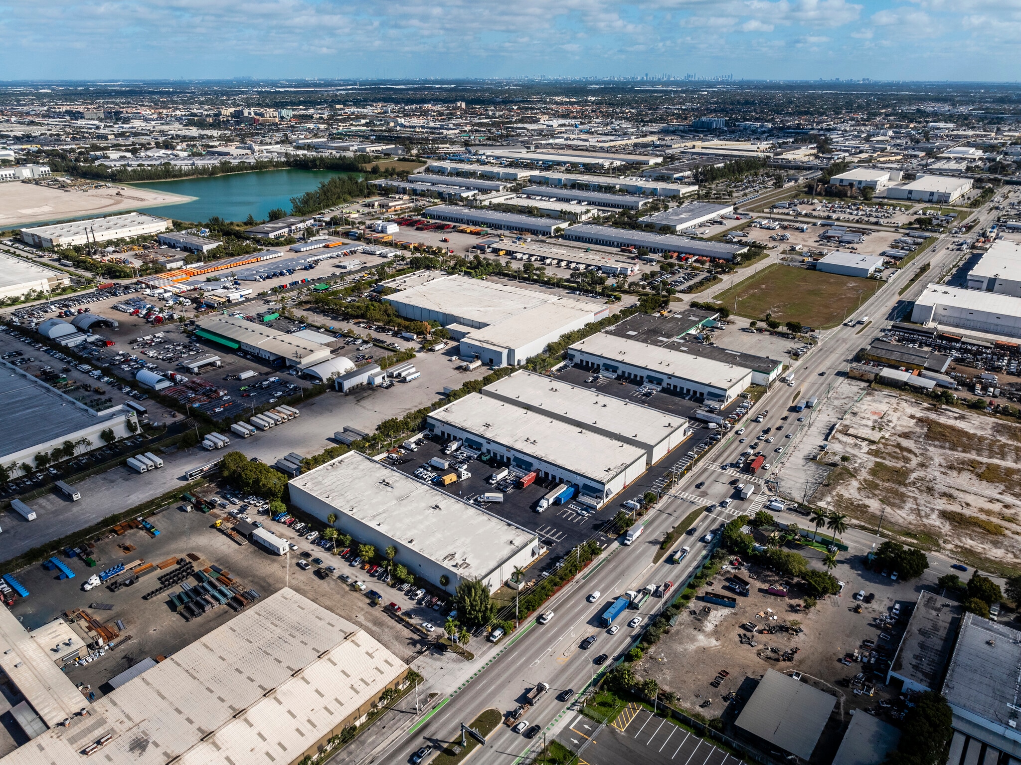 8405-8435 NW 74th St, Medley, FL for Rent