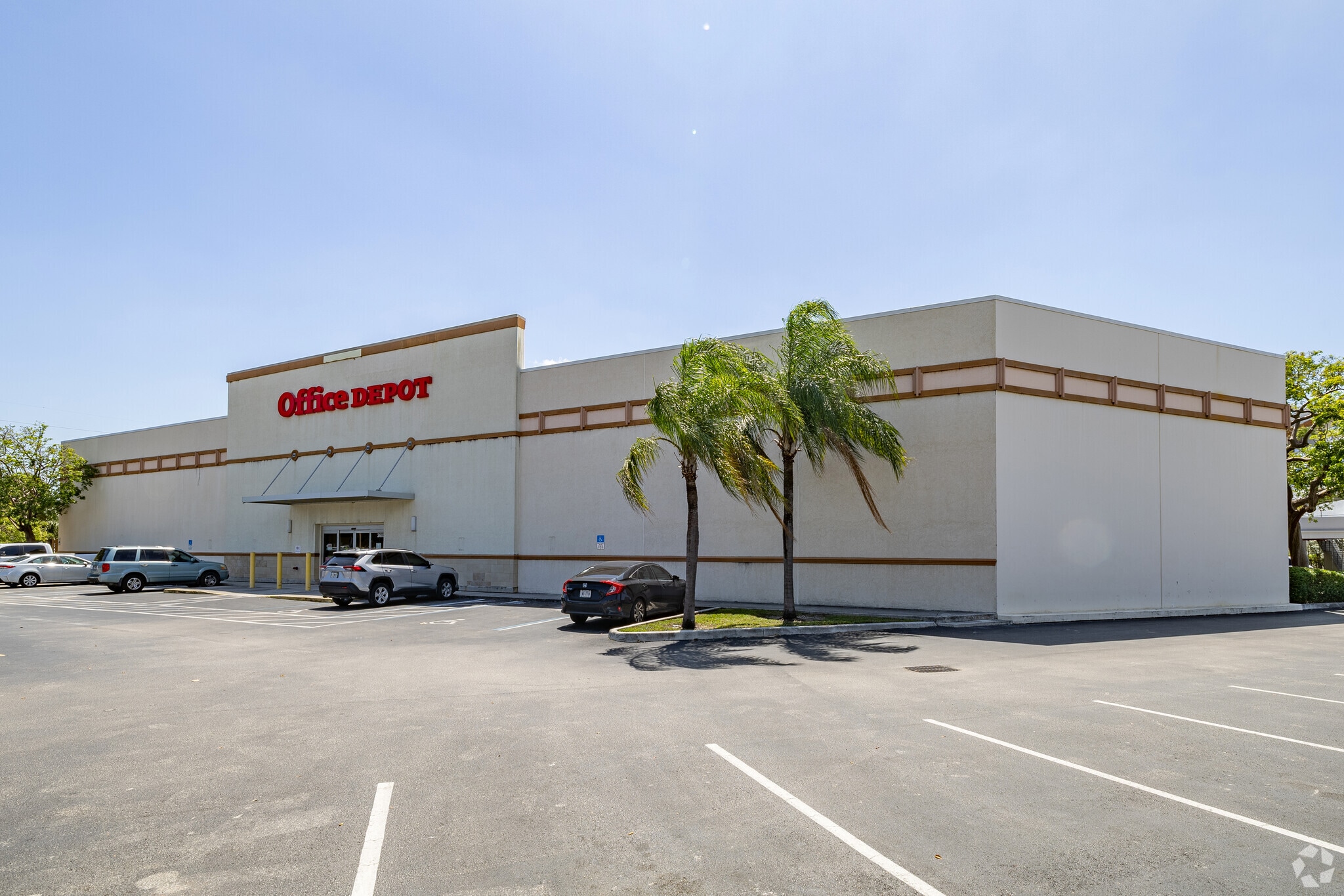 3600 Le Jeune Rd, Miami, FL for Rent