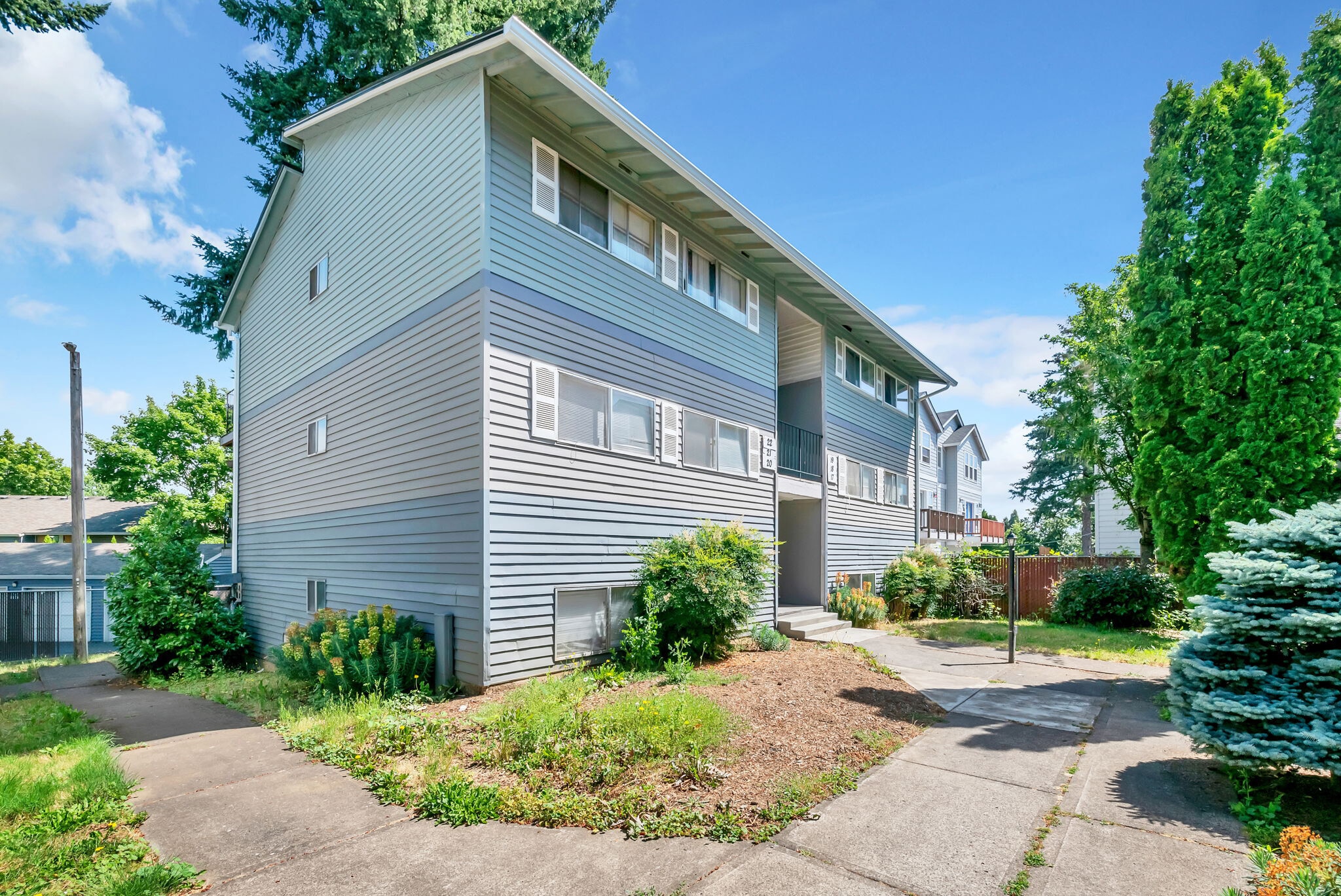 16001 NE Halsey St, Portland, OR for Sale