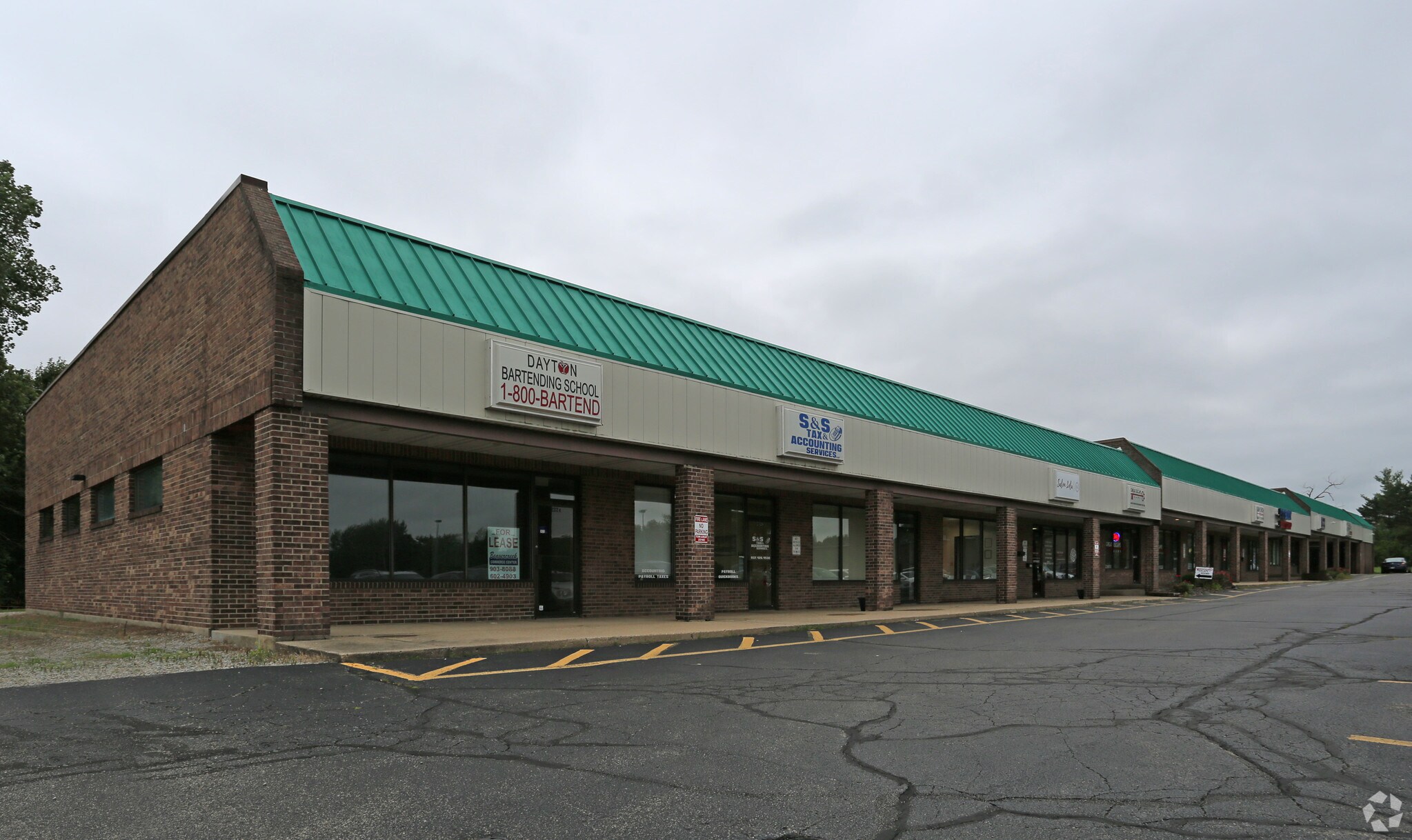 2324-2346 Grange Hall Rd, Dayton, OH for Rent