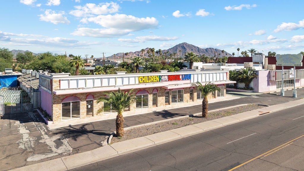 3722 E Thomas Rd, Phoenix, AZ for Rent