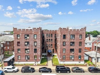 Far Rockaway, NY Apartments - 910 Dinsmore Ave