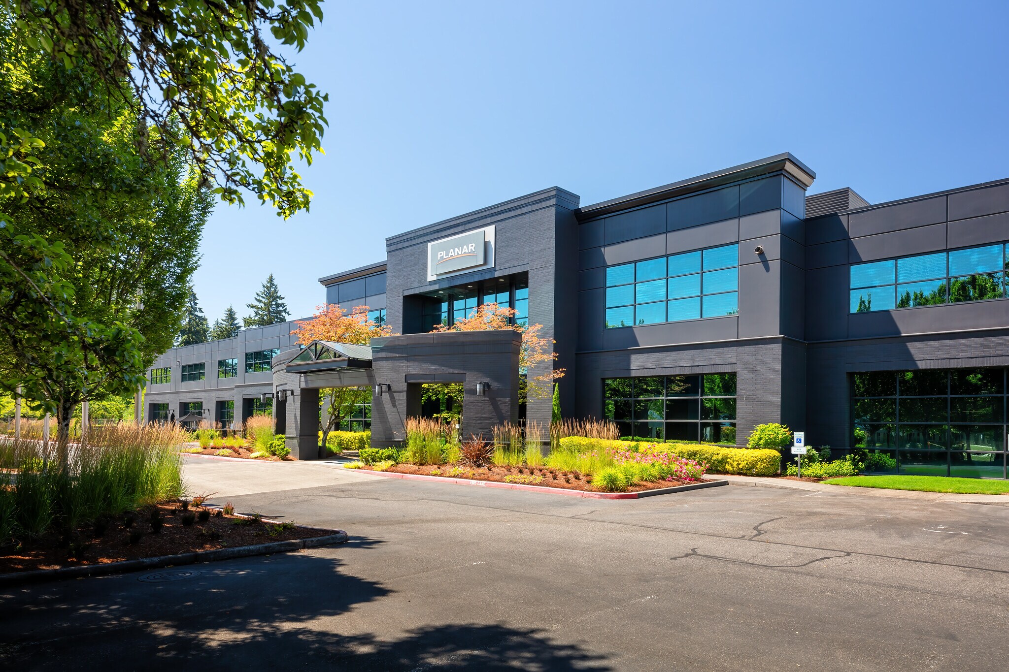 1195 NW Compton Dr, Beaverton, OR for Sale