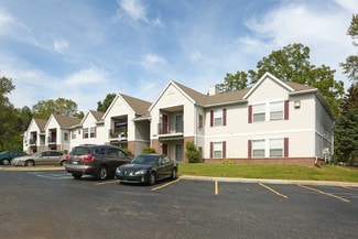 Flint, MI Apartments - 6101-6103 Eagle Ridge Ln