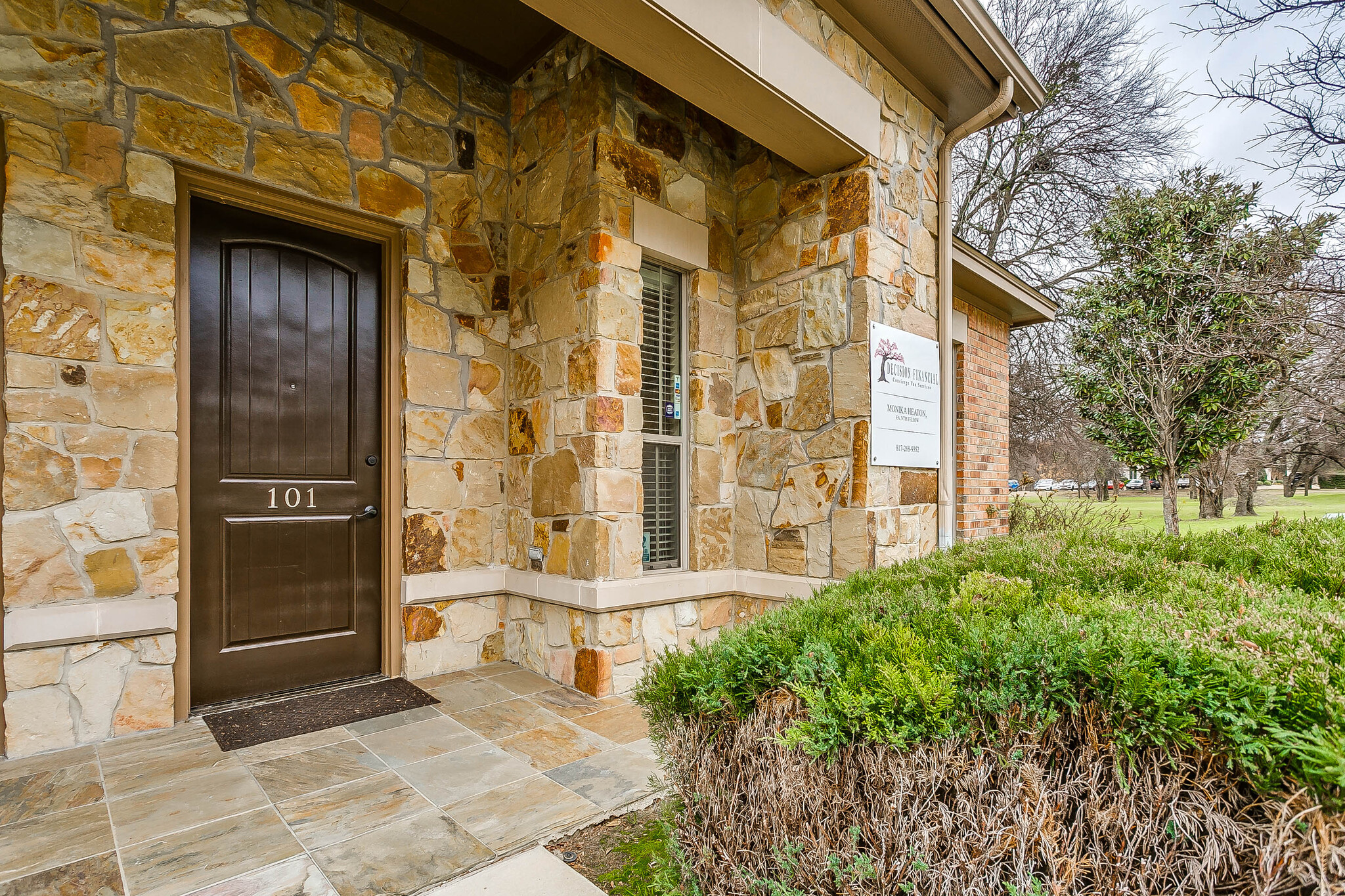 7633 Bellaire Dr S, Fort Worth, TX for Rent