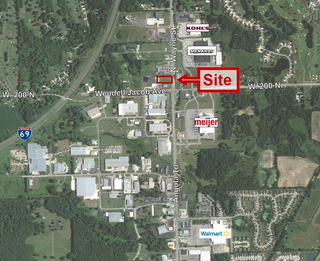 N Wayne St, Angola, IN for Sale