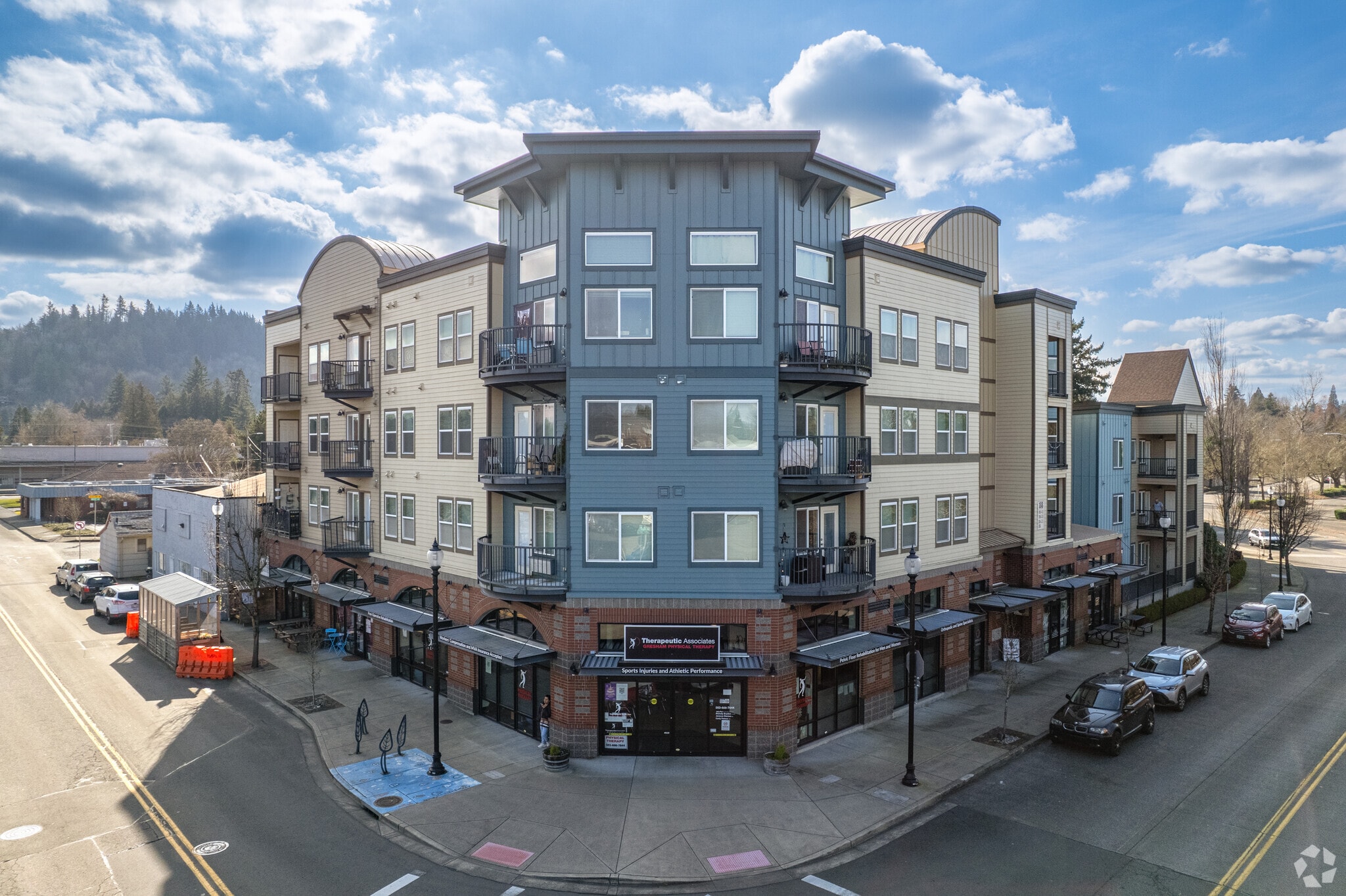 188 NW 3rd St, Gresham, OR for Rent