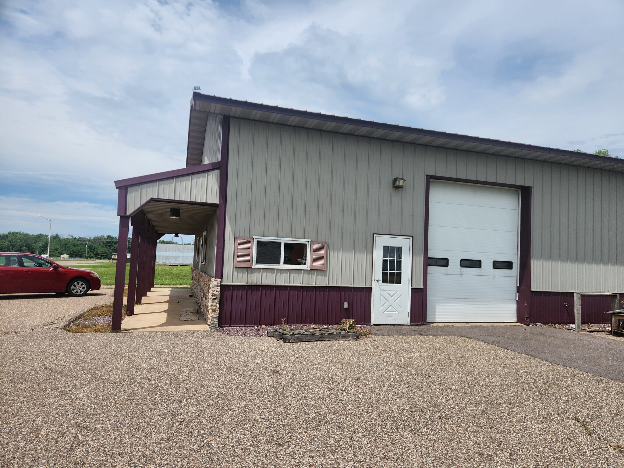 1215 Fuhrman Dr, Reedsburg, WI for Sale