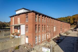 Woonsocket, RI Industrial - 292 E School St