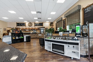 Plymouth, MA Restaurant - 499 State Rd