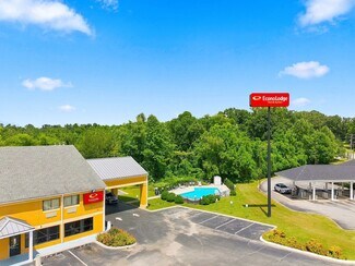 Centerville, TN Hospitality - 634 David St Centerville, TN Hospitality - 634 David St