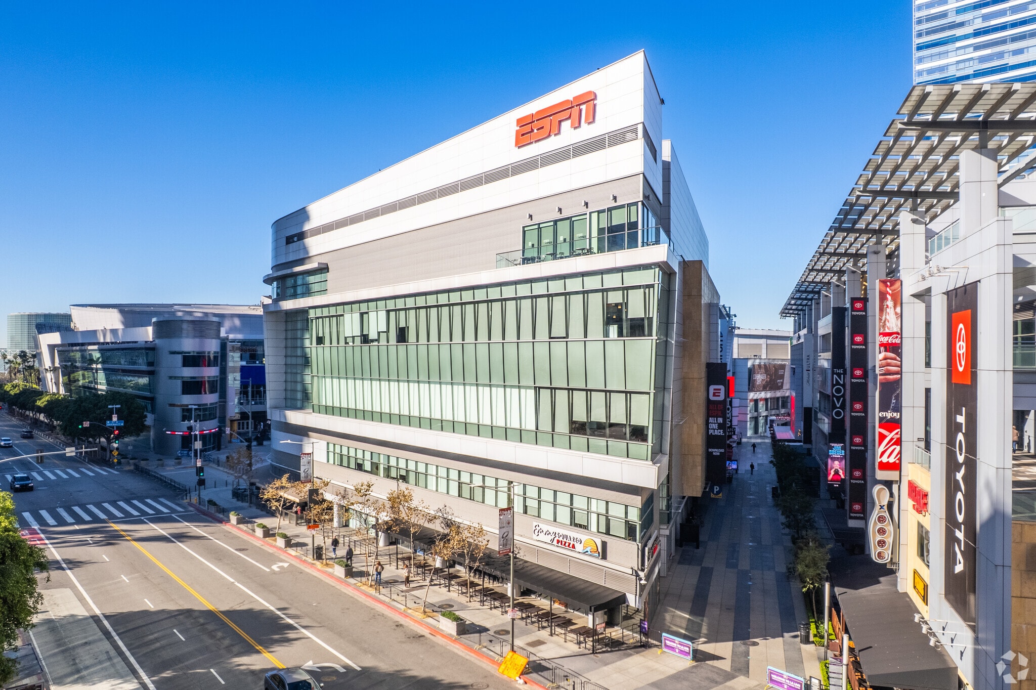 1011 S Figueroa St, Los Angeles, CA for Rent