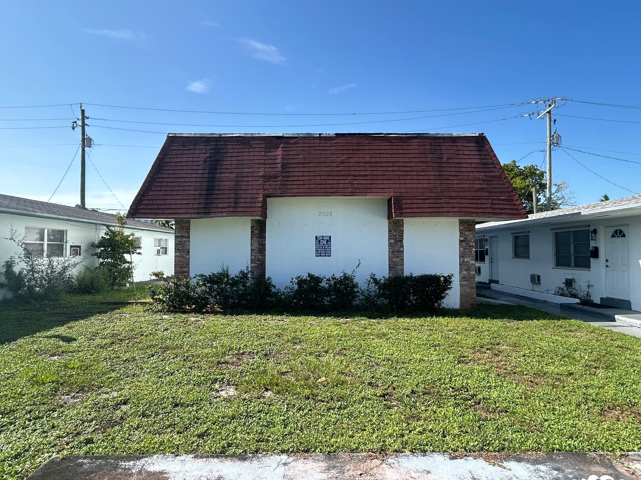 2028 Buchanan St, Hollywood, FL for Rent