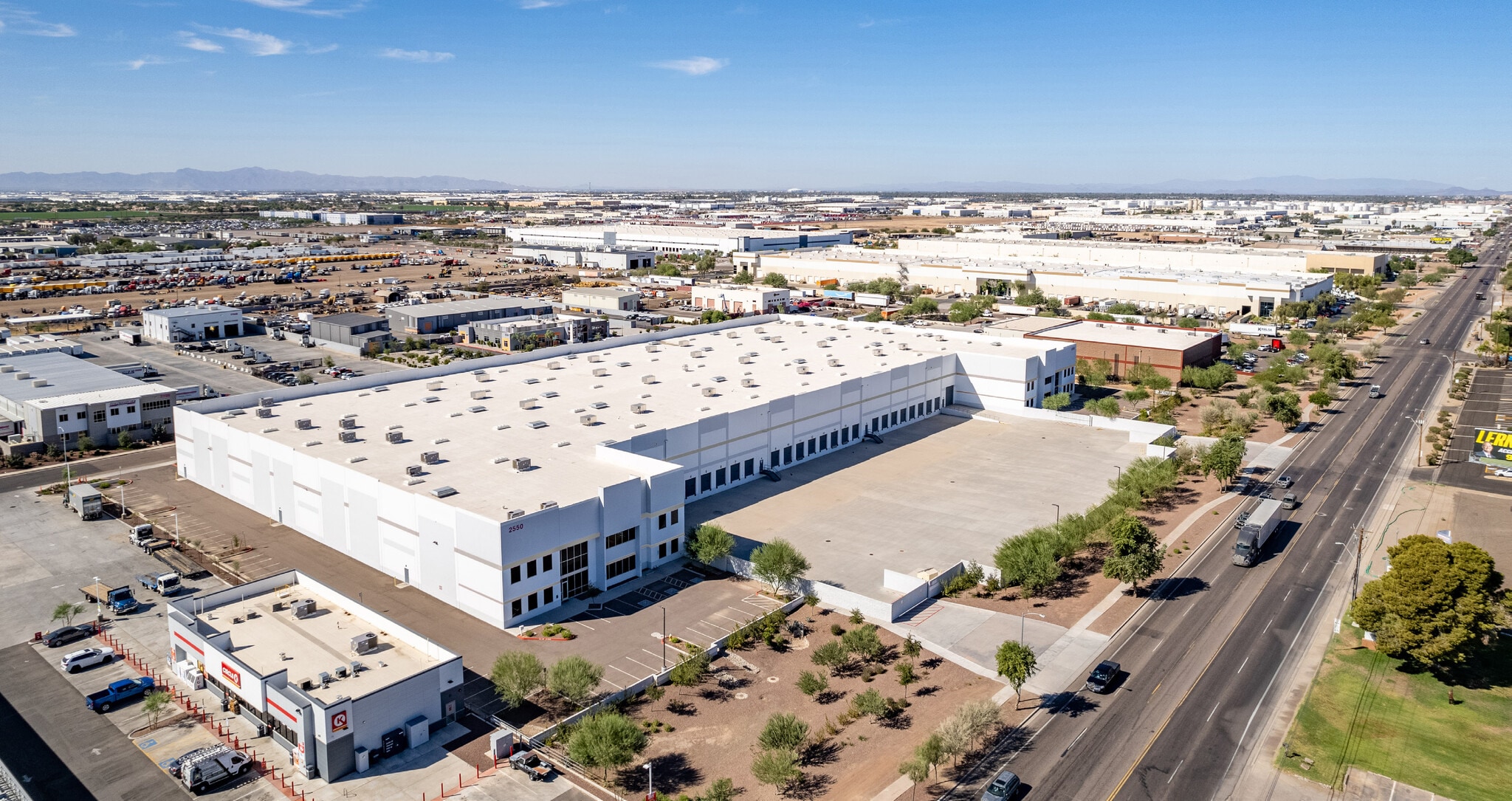 2550 S 51st Ave, Phoenix, AZ for Rent