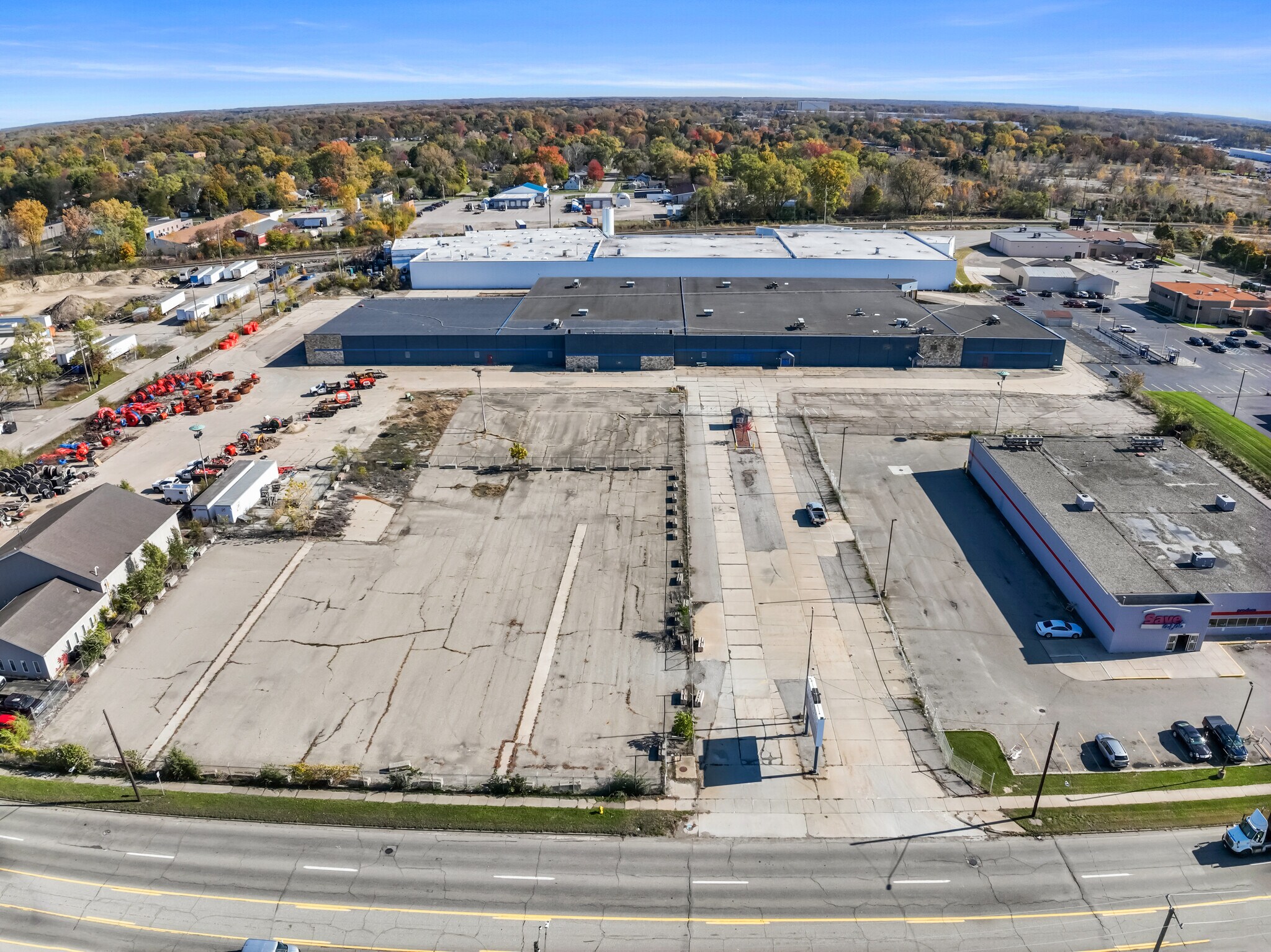 2010 N Dort Hwy, Flint, MI for Sale