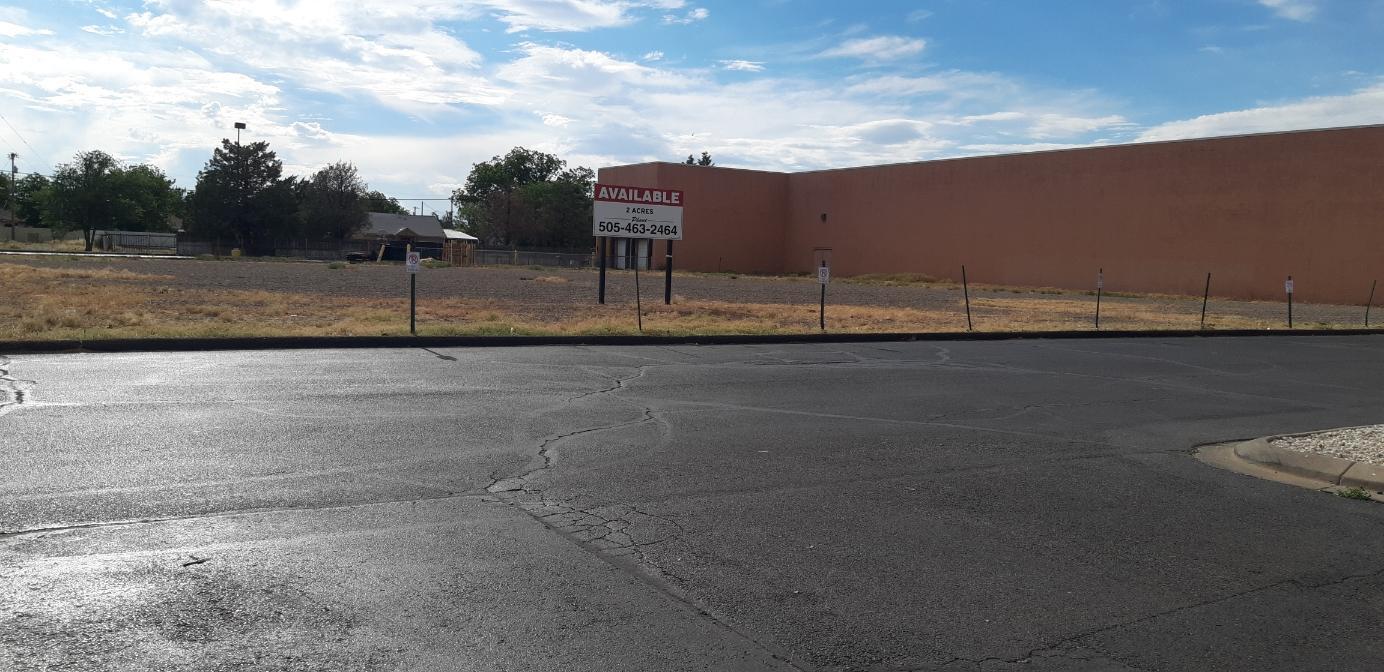 1100 Block Main Street St, Roswell, NM for Sale