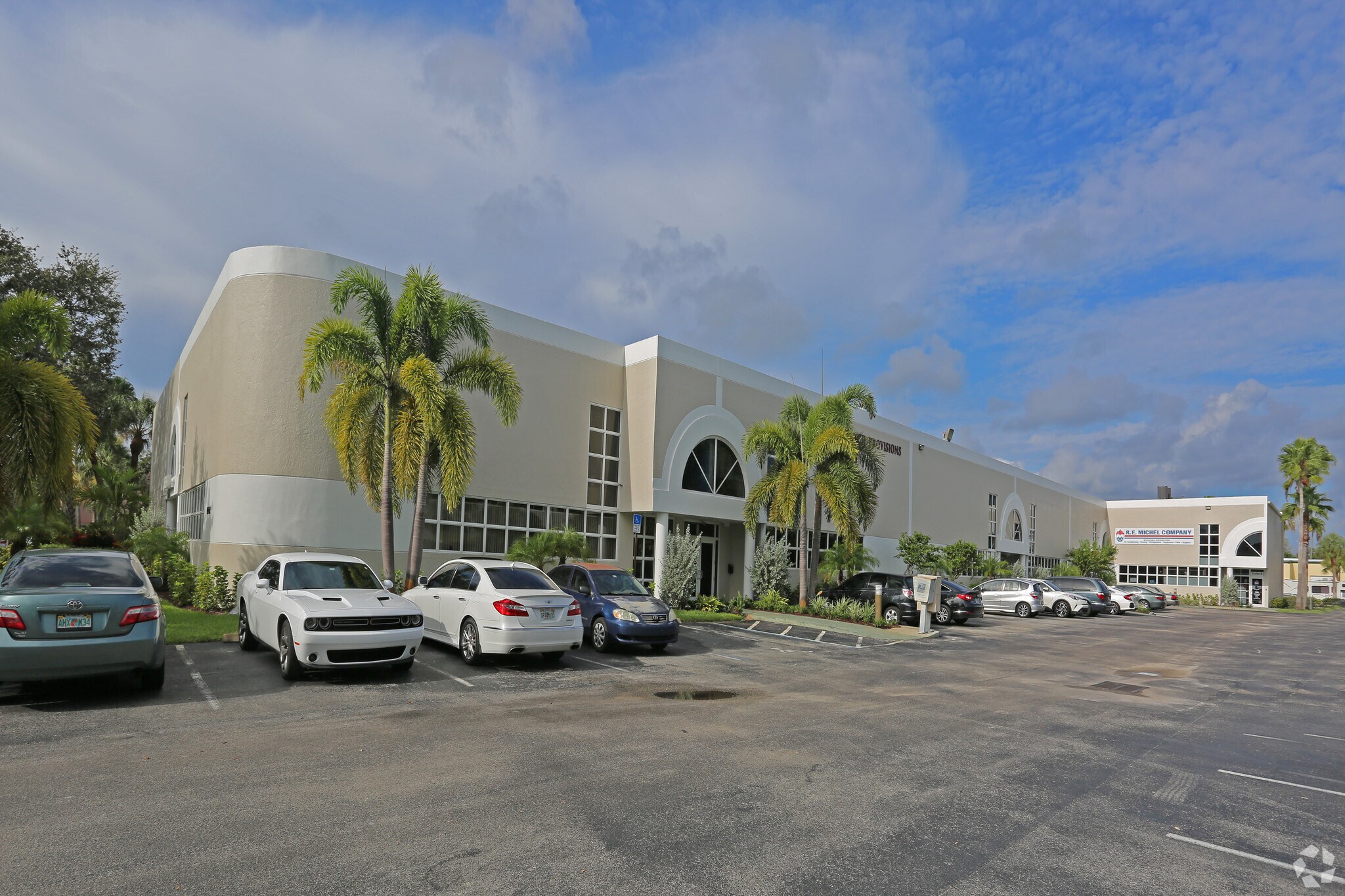1002 Jupiter Park Ln Jupiter, FL 33458 Industrial Property for Lease