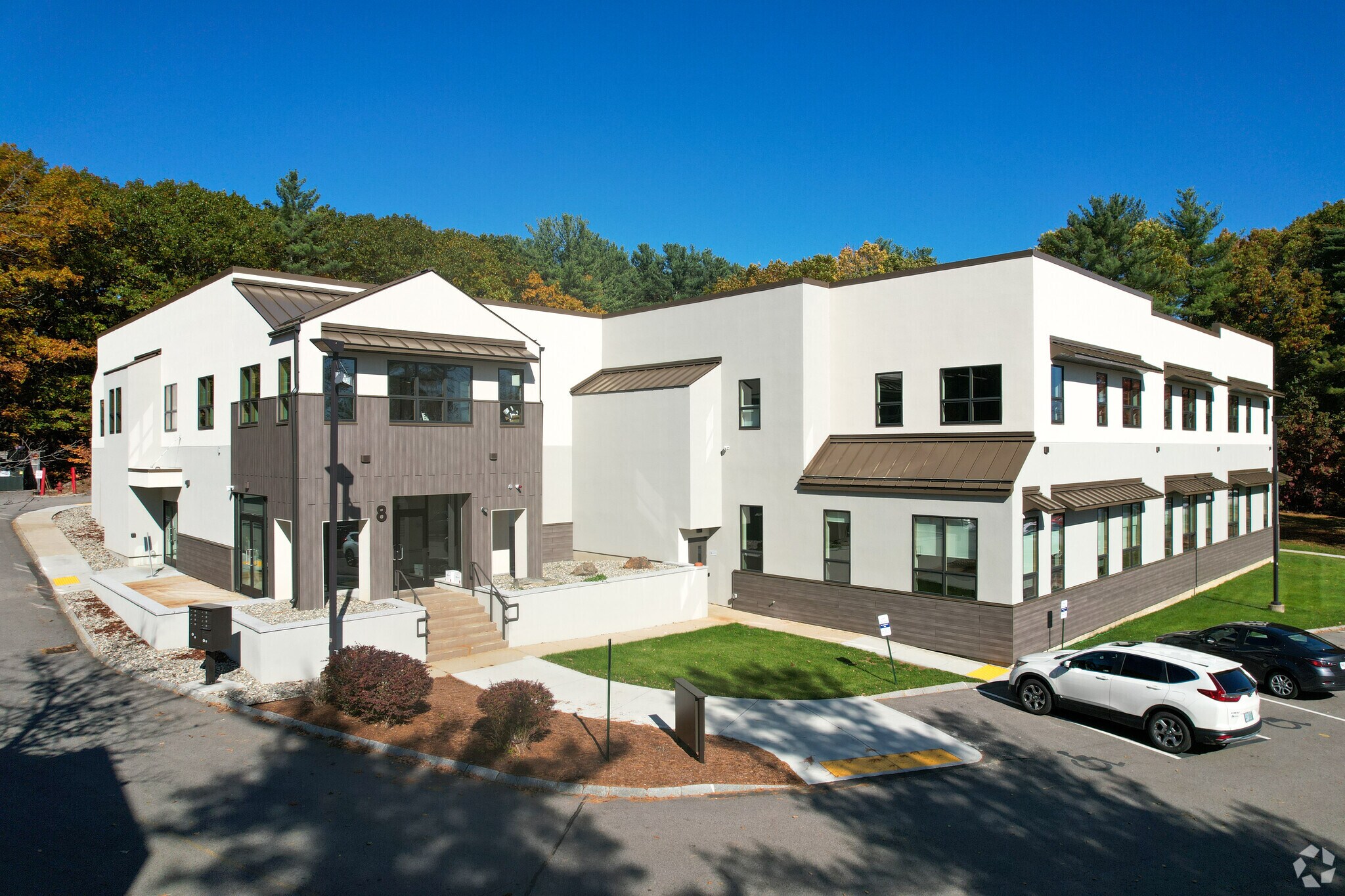 8 Greenleaf Woods Dr Portsmouth, NH 03801 Retail Property for Lease