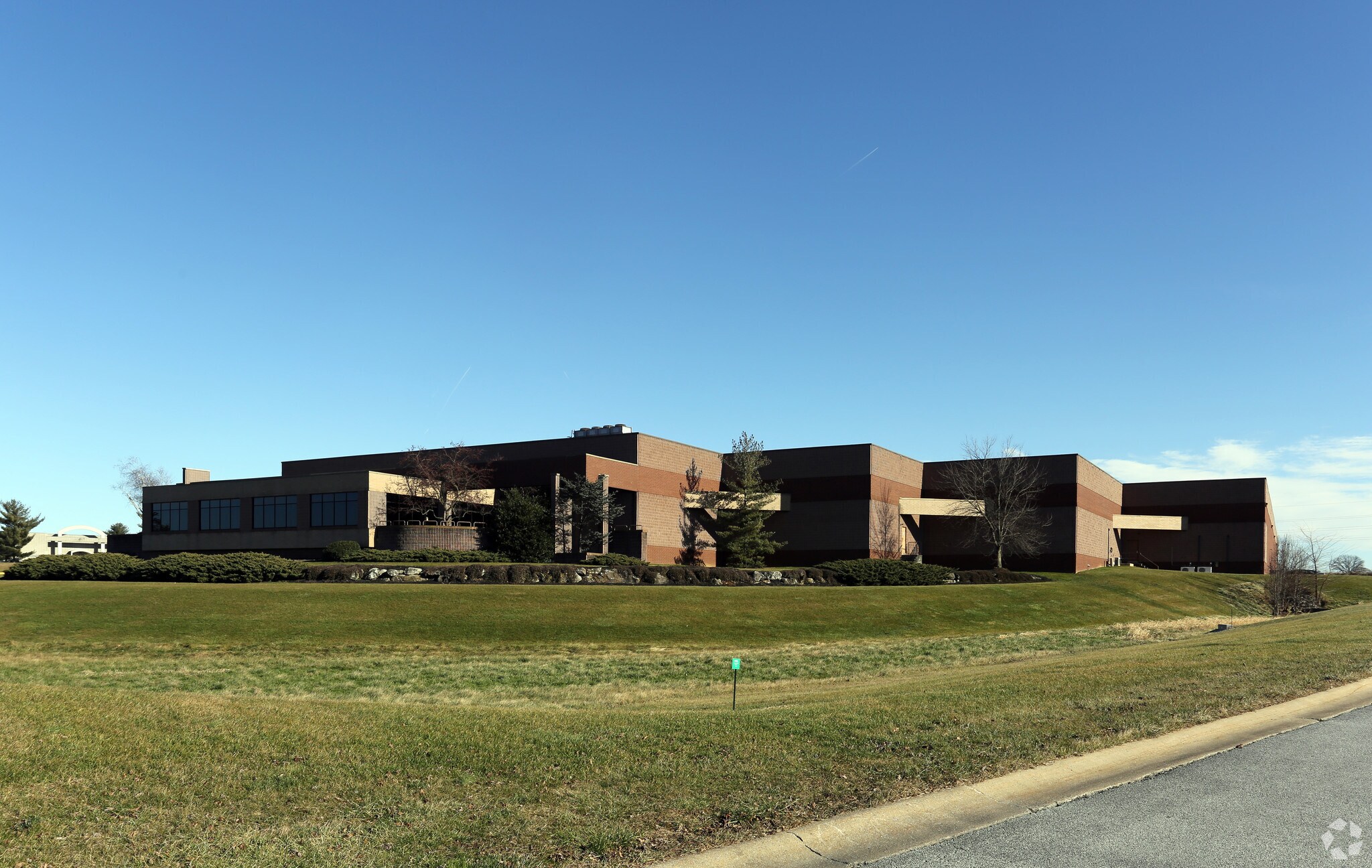 1842 Colonial Village Ln, Lancaster, PA for Rent