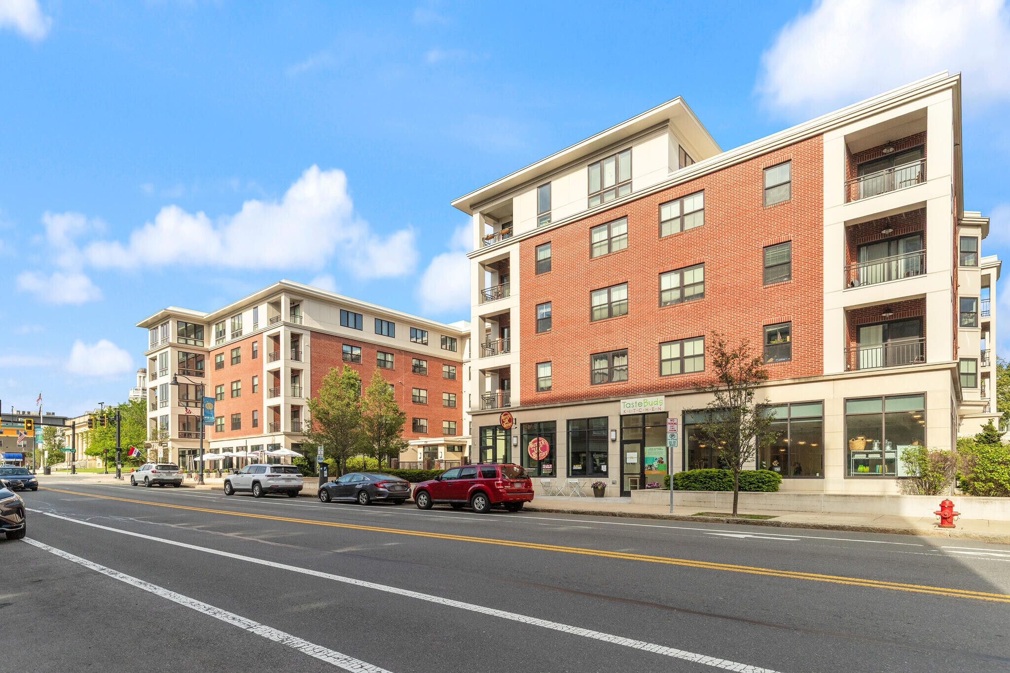 131 Rantoul St, Beverly, MA for Rent