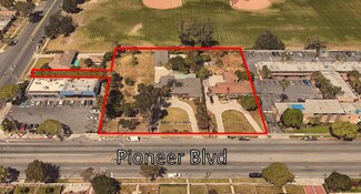 14807 Pioneer Blvd Unit 1481  