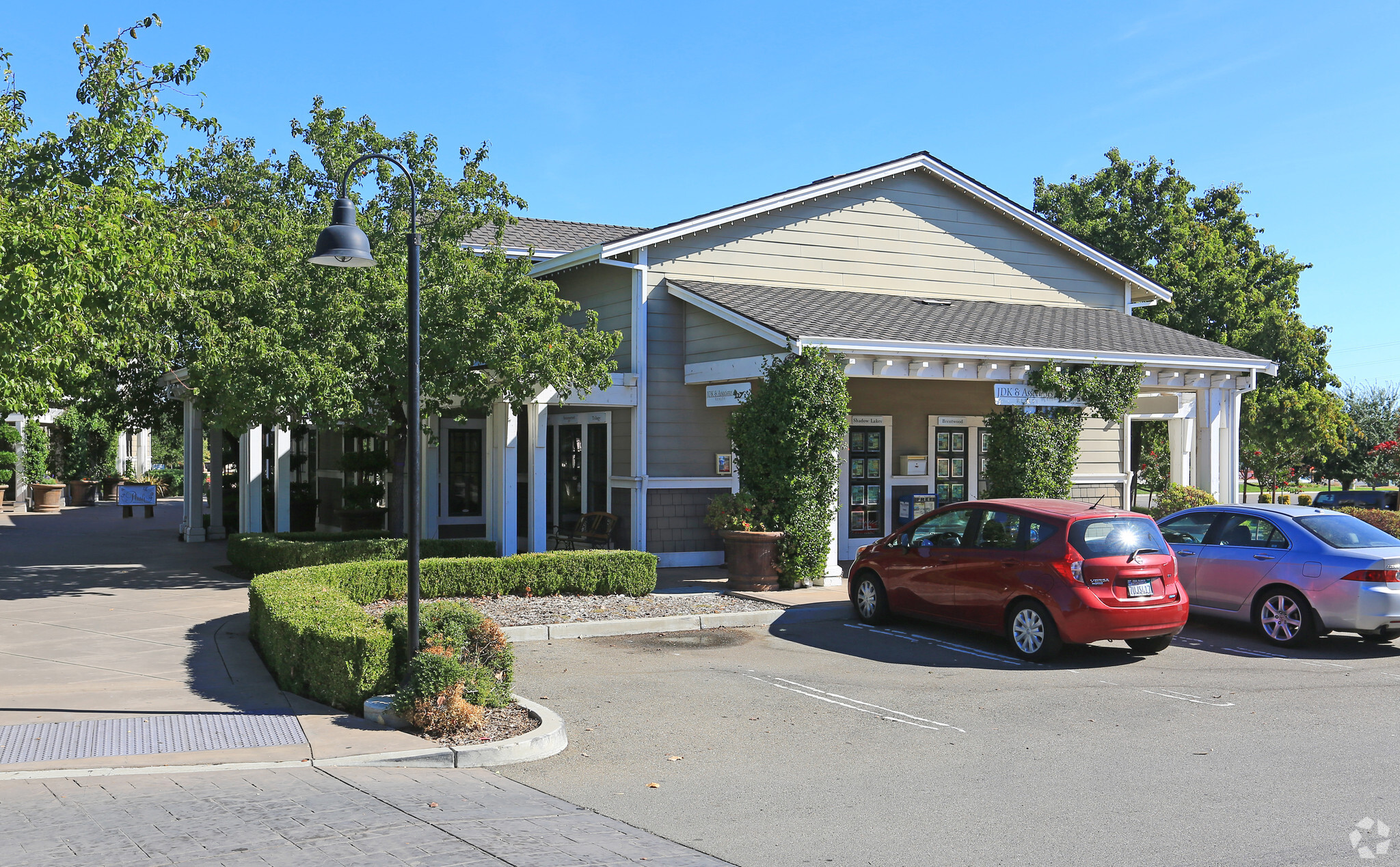 50 Eagle Rock Way, Brentwood, CA for Rent