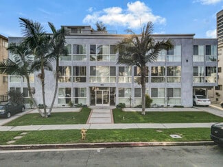 Los Angeles, CA Apartments - 1811 S Bentley Ave
