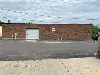 Aurora, IL Warehouse - 305 Hankes Ave