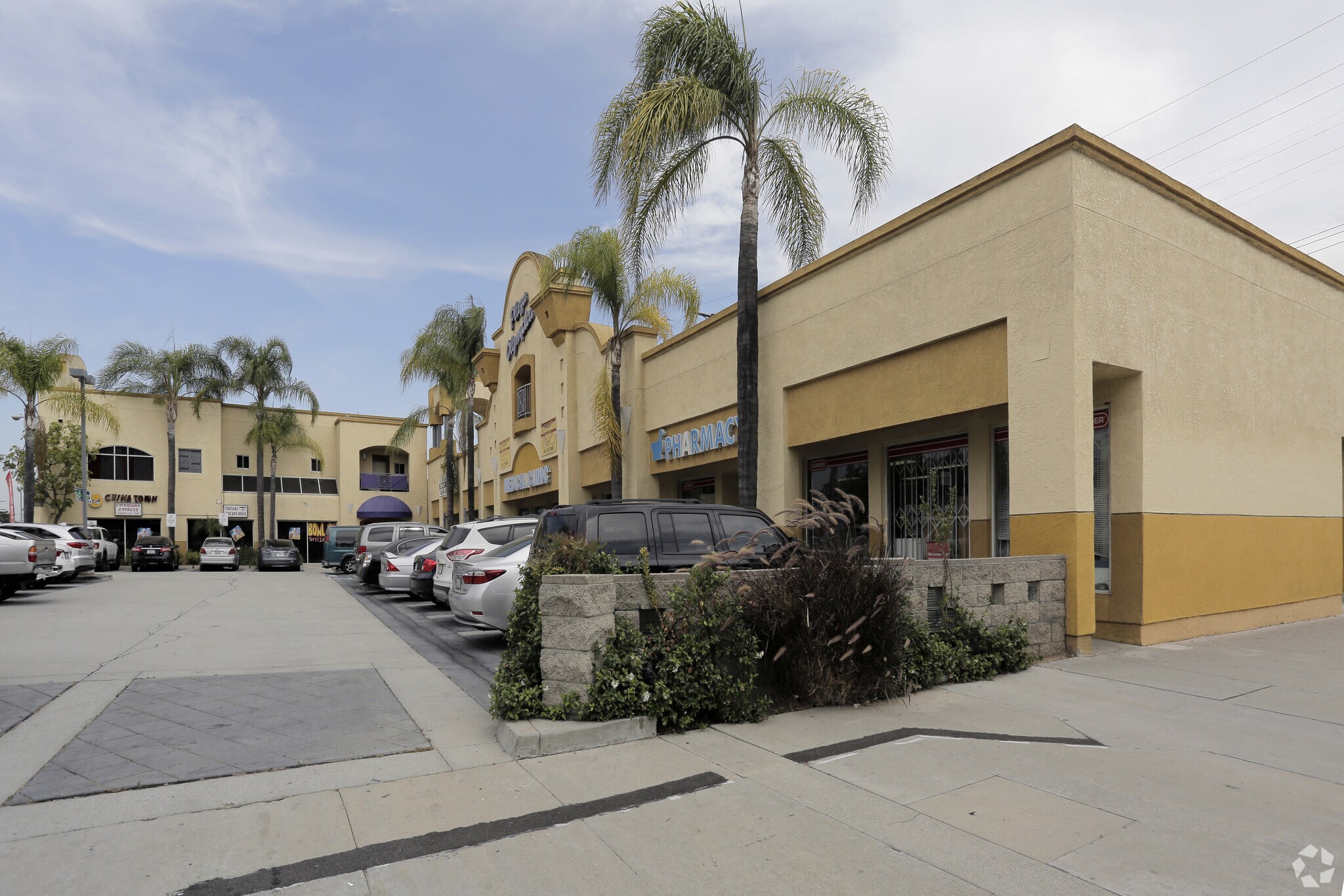 5724-5742 E Olympic Blvd, Commerce, CA for Rent