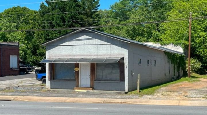 3037 Geer Hwy, Marietta, SC for Sale