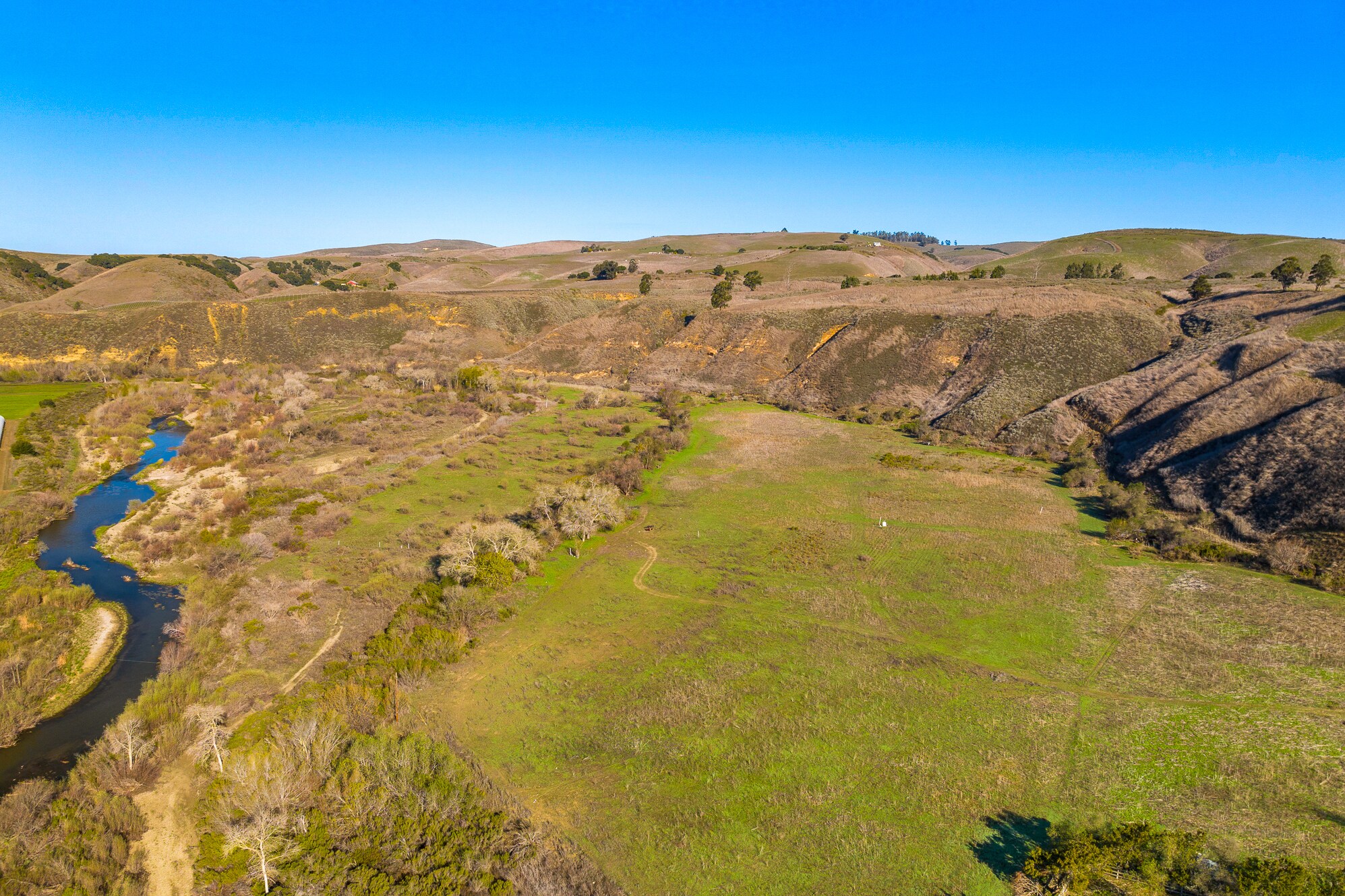 11 Mail Rd, Lompoc, CA for Sale