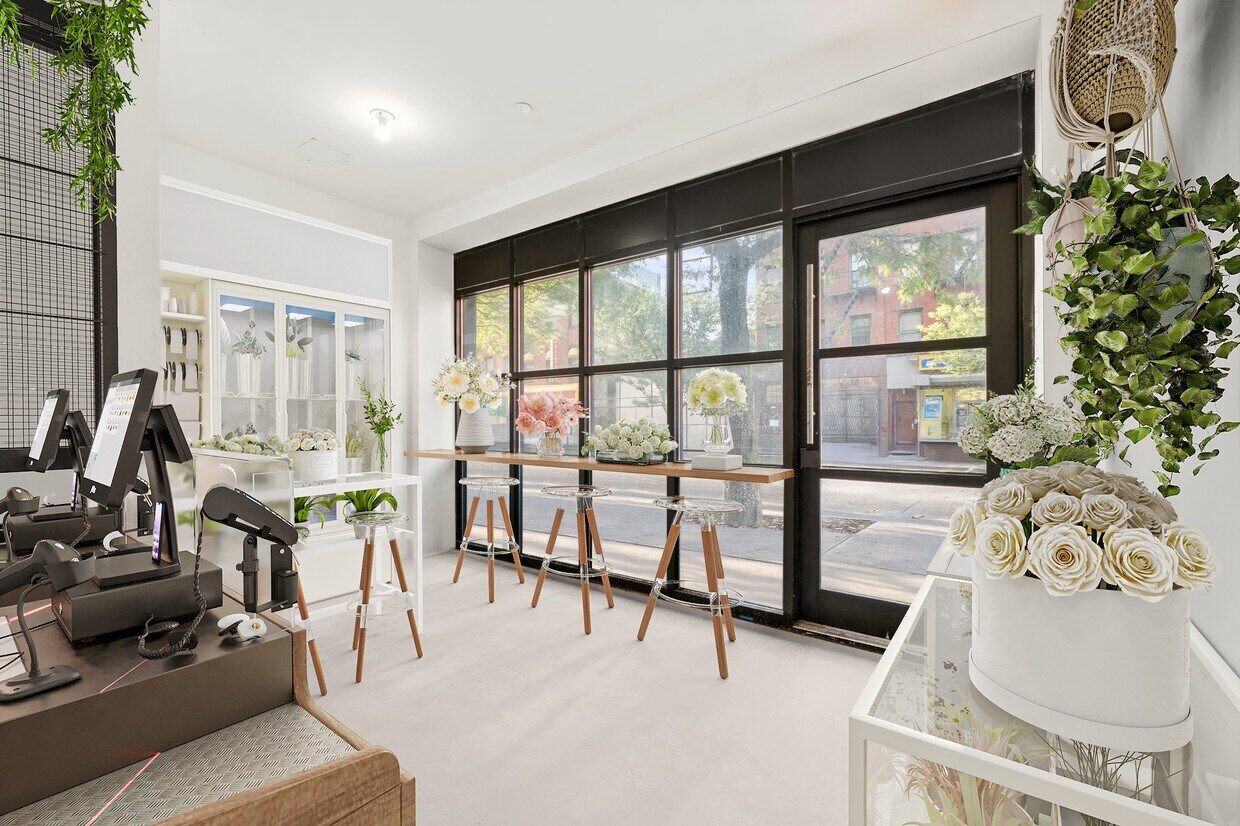 598 Myrtle Ave, Brooklyn, NY for Rent