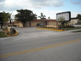 Fort Myers, FL Office/Medical - 3900 Broadway Ave
