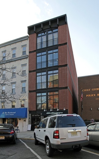 Hoboken, NJ Retail - 104 Hudson St Hoboken, NJ Retail - 104 Hudson St