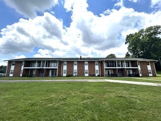 2811-2833 N Ohenry Blvd  