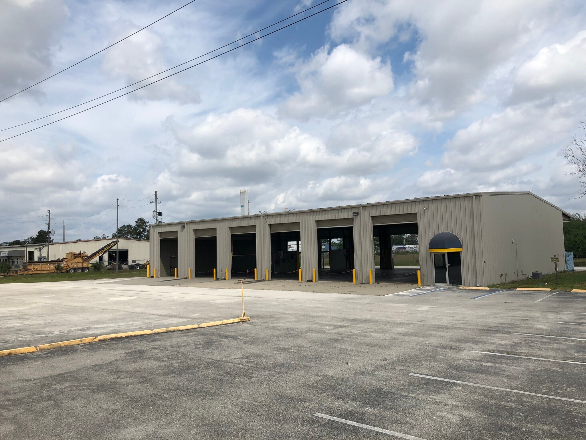 947 W Taft Vineland Rd Orlando, FL 32824 Industrial Property for Sale