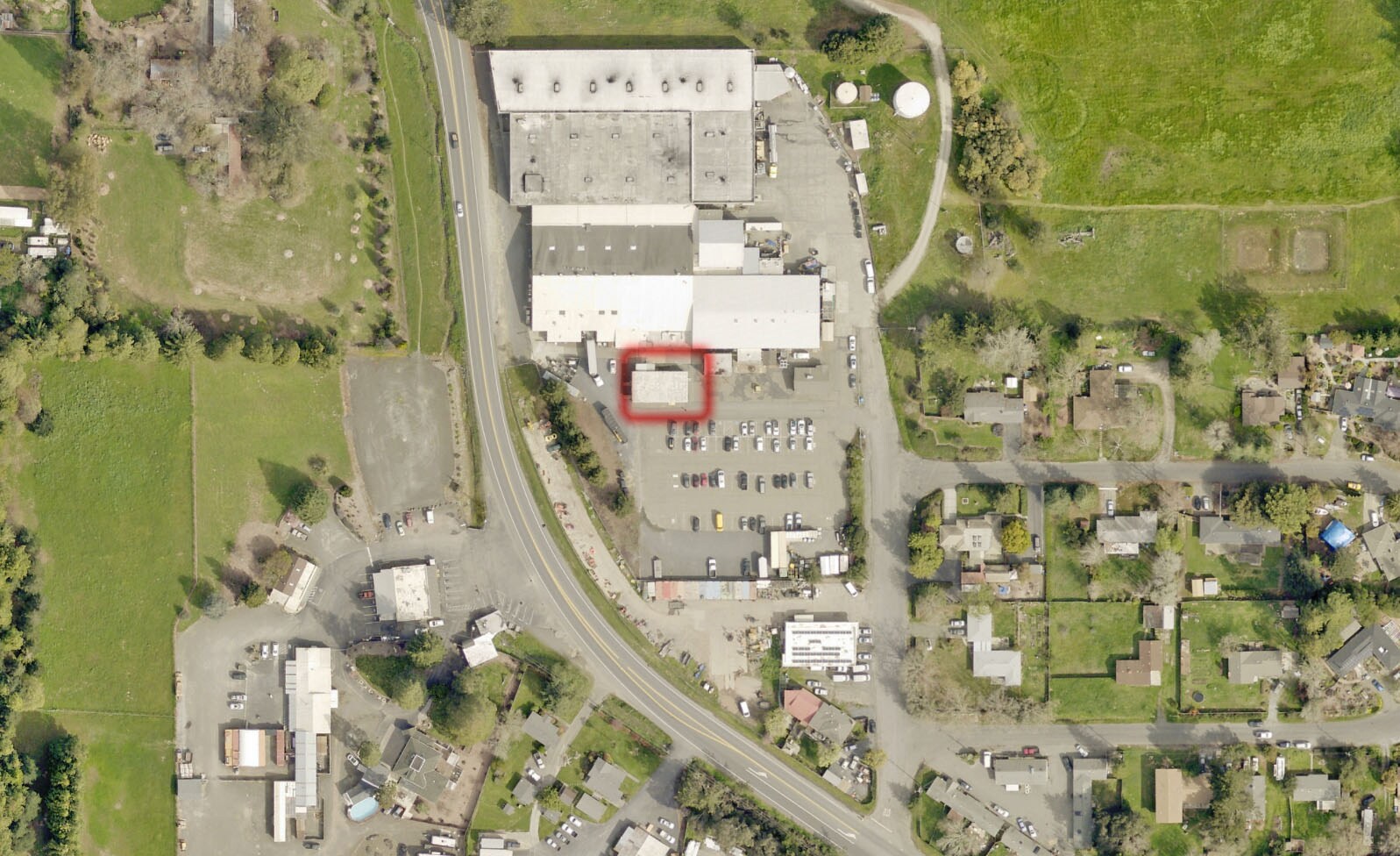 1365 Gravenstein Hwy South Sebastopol, CA 95472 Industrial Property