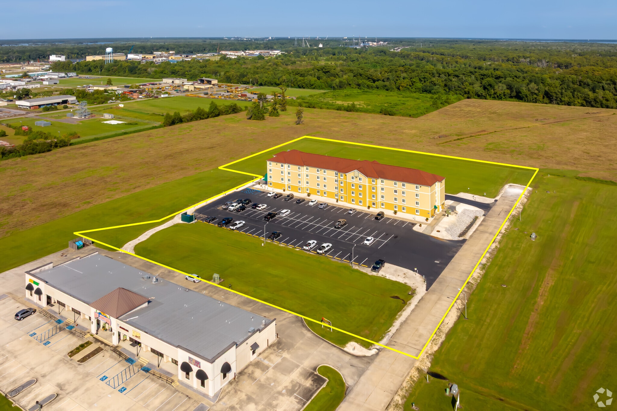 111 Cajun Way, Amelia, LA for Sale