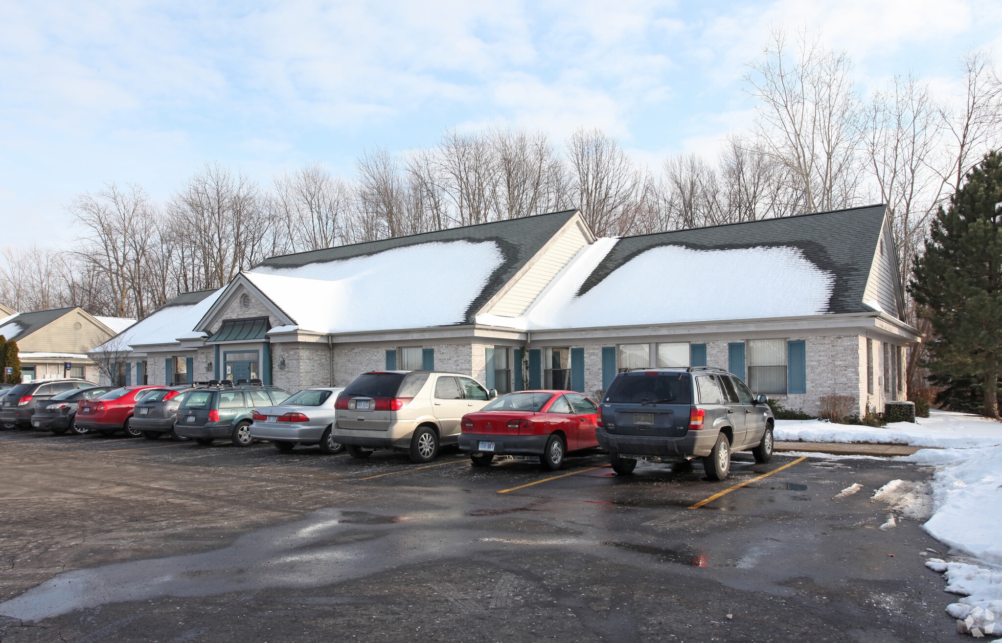 2455 Woodlake Cir, Okemos, MI for Rent